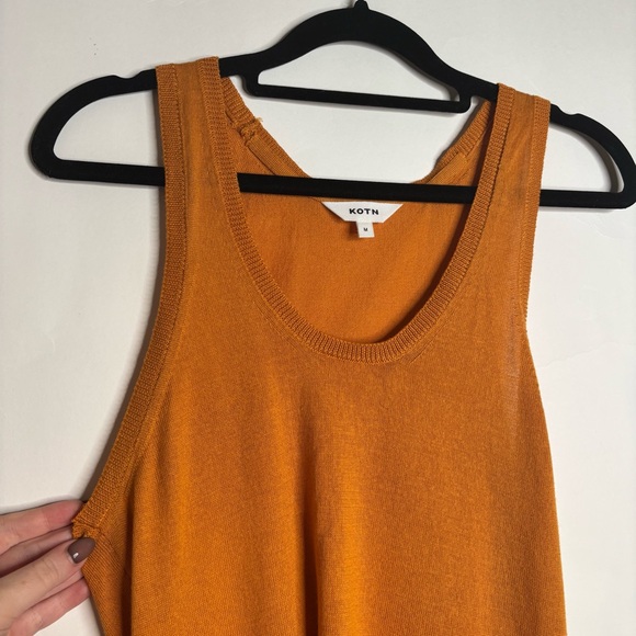 KOTN Sweater Tank Top size Medium - Picture 5 of 5
